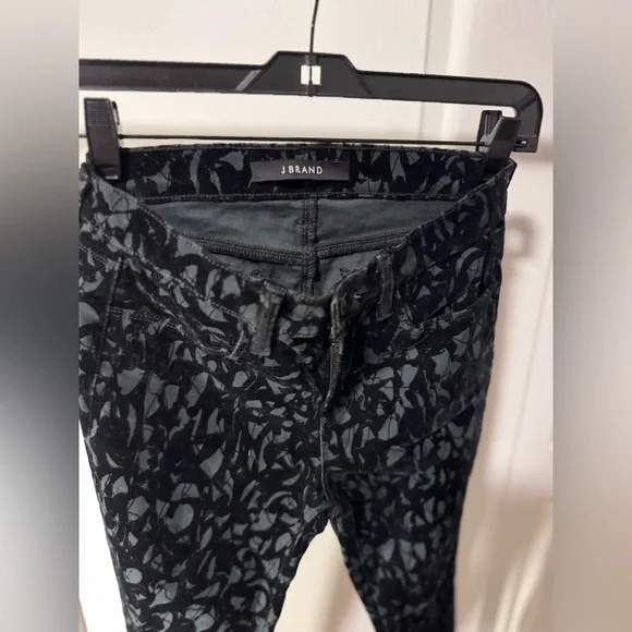 J brand black velvet Patterned Women's Pants Size 25 - Picture 6 of 8